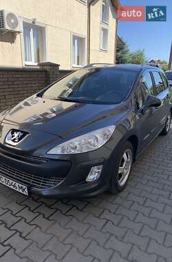 Универсал Peugeot 308 2010 в Львове