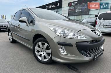 Хетчбек Peugeot 308 2010 в Києві