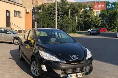 Хэтчбек Peugeot 308 2008 в Житомире