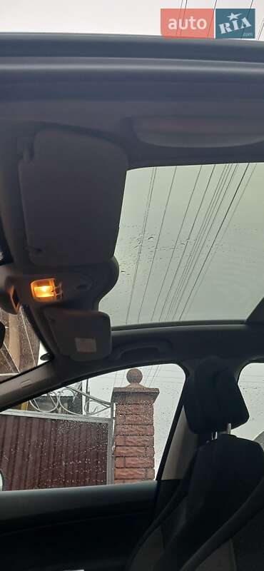 Хэтчбек Peugeot 308 2007 в Мукачево
