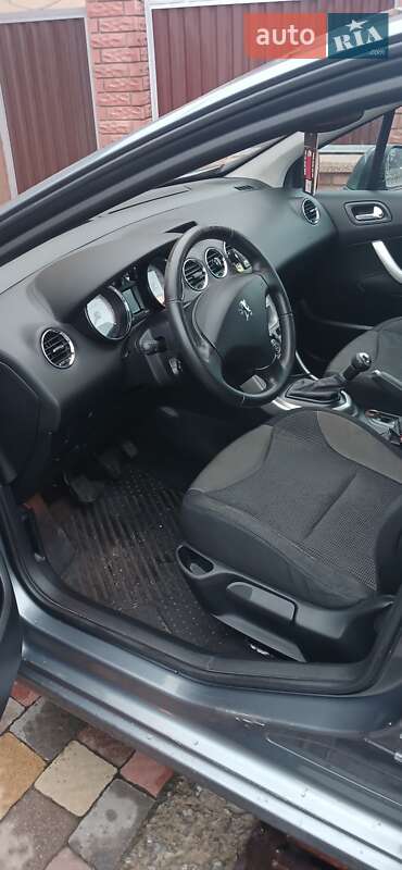 Хэтчбек Peugeot 308 2007 в Мукачево