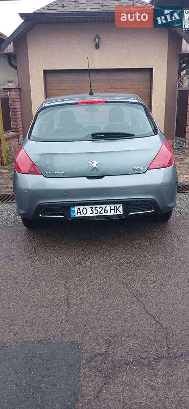 Хэтчбек Peugeot 308 2007 в Мукачево