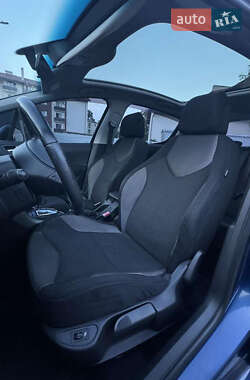 Хэтчбек Peugeot 308 2008 в 