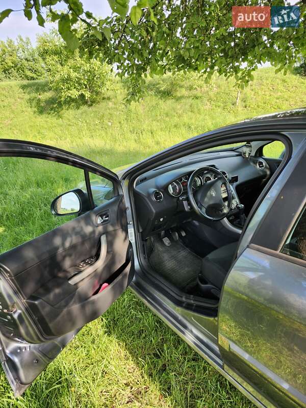 Хэтчбек Peugeot 308 2008 в Дубно фото 16 Хэтчбек Peugeot 308 2008 в Дубно