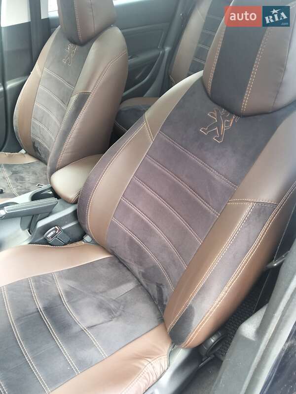 Універсал Peugeot 308 2015 в Маневичах