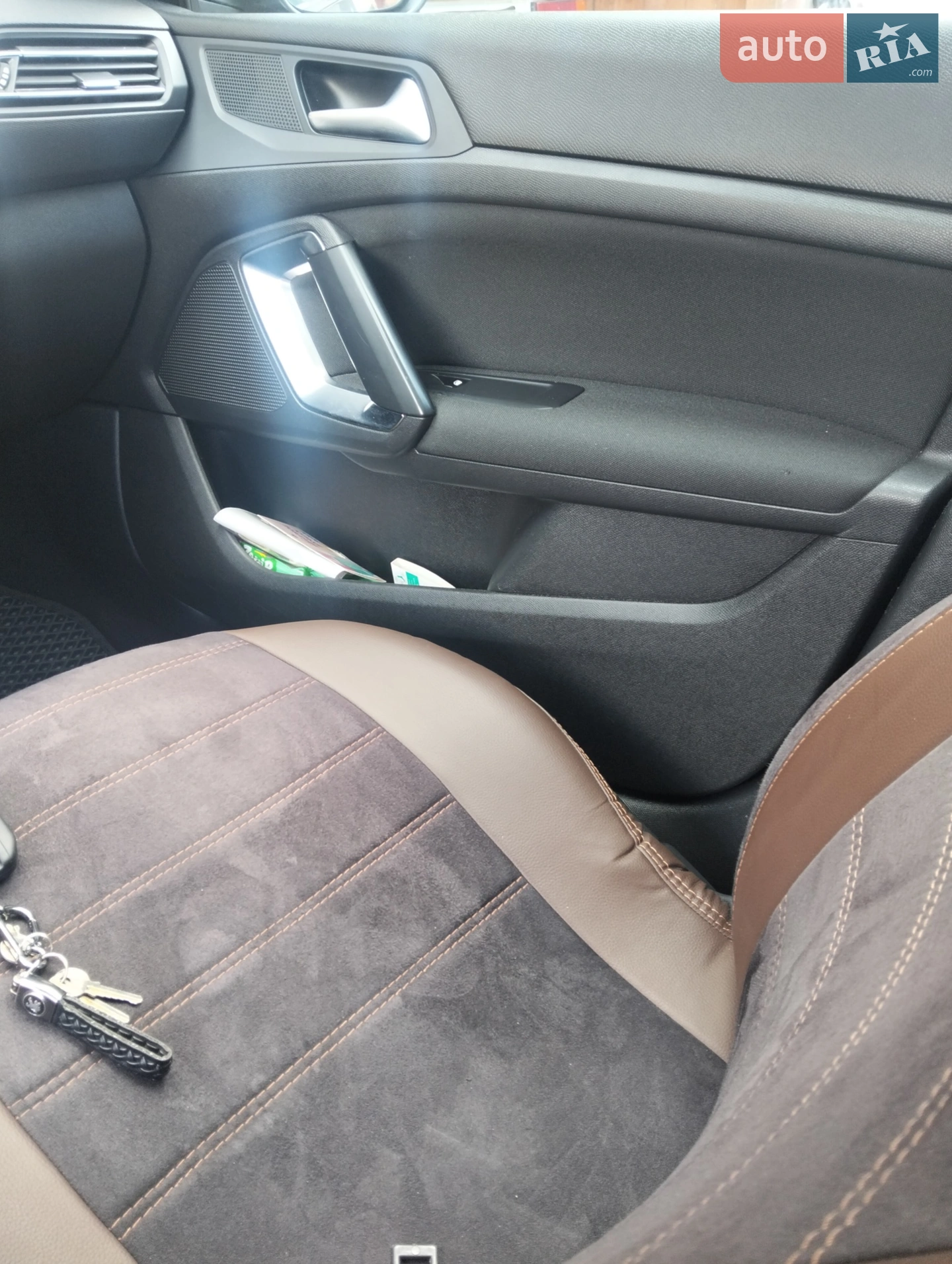 2015 Peugeot 308 - мініатюра 15