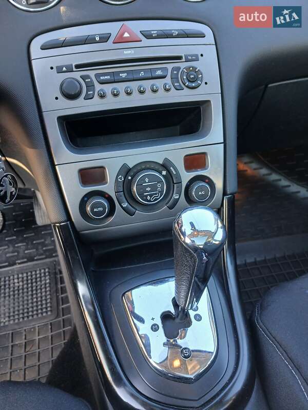 Хетчбек Peugeot 308 2008 в Черкасах