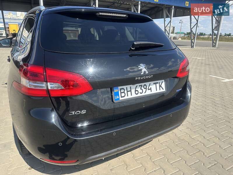 Універсал Peugeot 308 2016 в Одесі