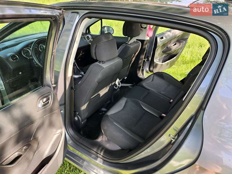 Хэтчбек Peugeot 308 2008 в Дубно фото 21 Хэтчбек Peugeot 308 2008 в Дубно