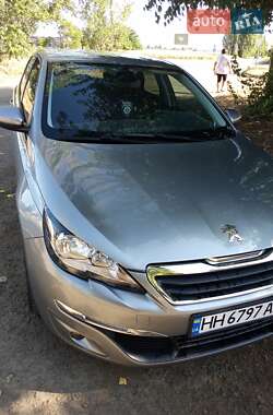 Хэтчбек Peugeot 308 2014 в Белгороде-Днестровском