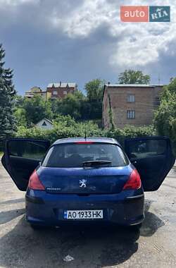 Хэтчбек Peugeot 308 2008 в 