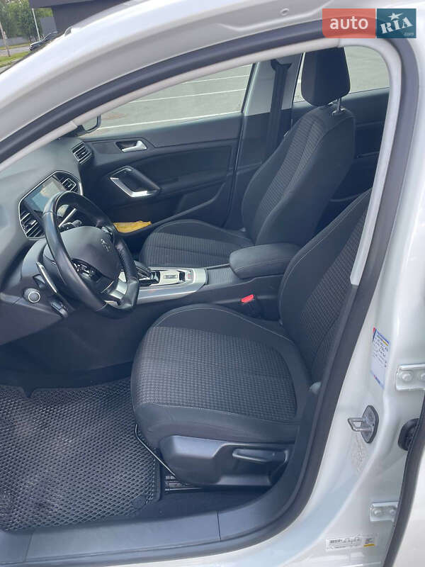 Універсал Peugeot 308 2021 в Києві