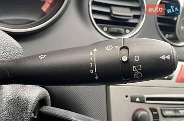 Хэтчбек Peugeot 308 2012 в 