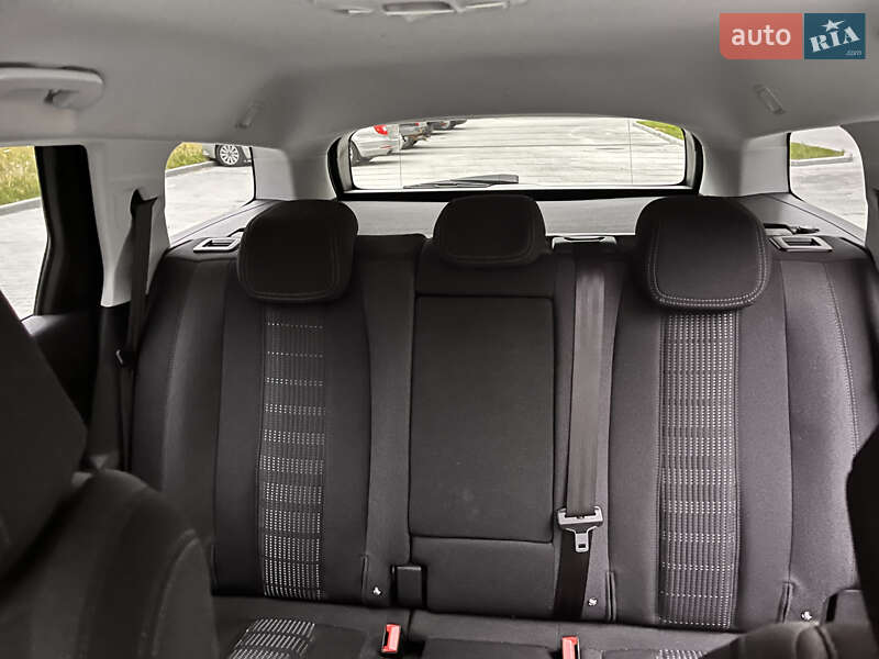 Універсал Peugeot 308 2015 в Львові