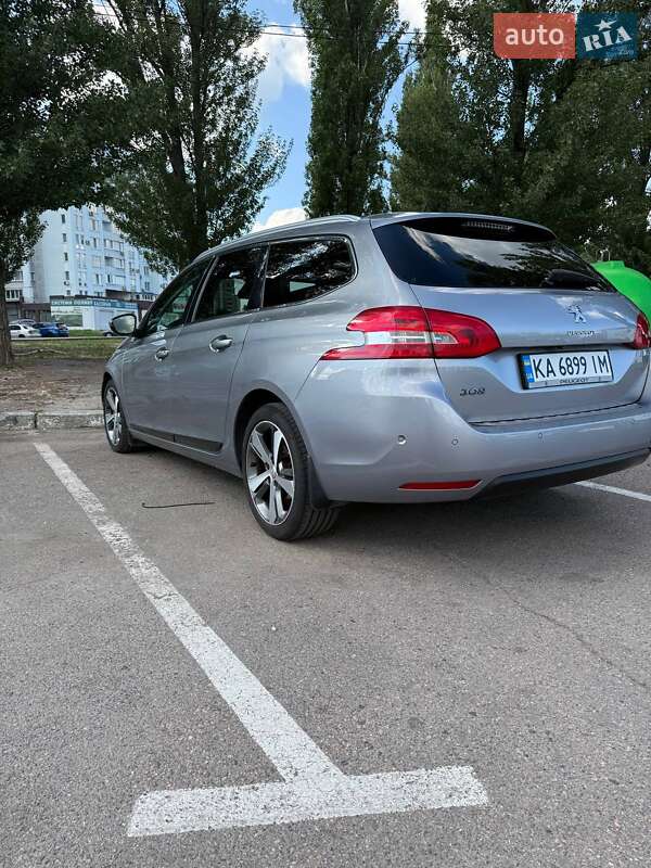 Універсал Peugeot 308 2016 в Черкасах