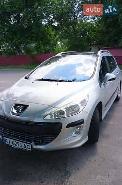 Универсал Peugeot 308 2009 в Буче