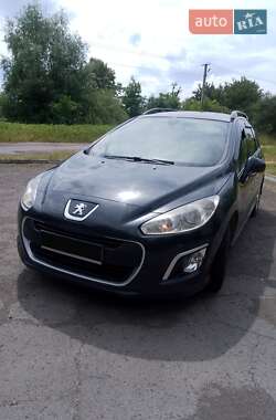 Хэтчбек Peugeot 308 2012 в Дрогобыче