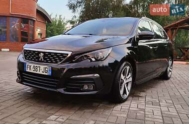 Универсал Peugeot 308 2019 в Дубно