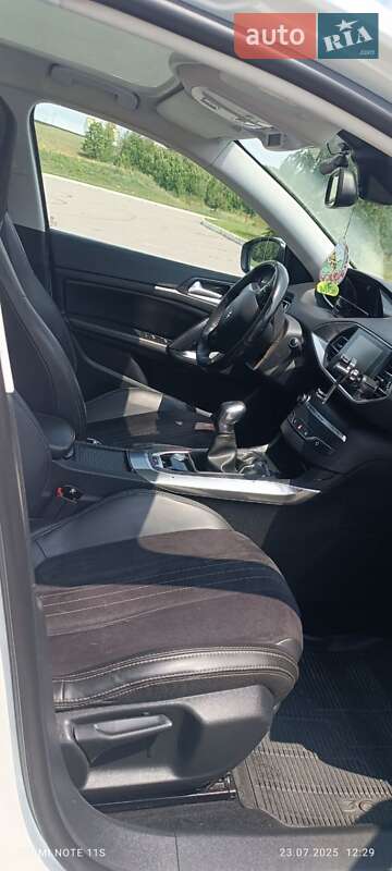 Хетчбек Peugeot 308 2014 в Харкові фото 11 Хетчбек Peugeot 308 2014 в Харкові
