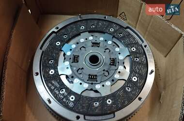 Универсал Peugeot 308 2014 в Кривом Роге