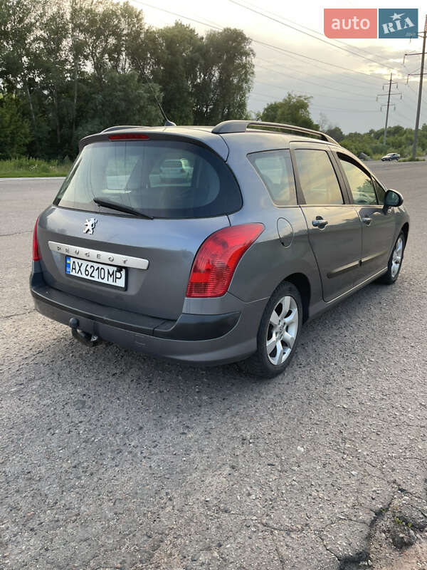 Універсал Peugeot 308 2010 в Полтаві