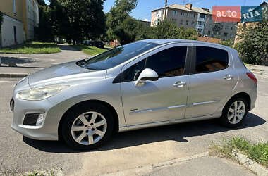 Хетчбек Peugeot 308 2012 в Вінниці
