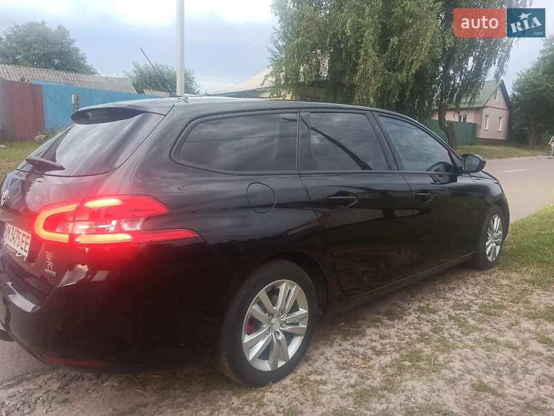 Універсал Peugeot 308 2015 в Глухові
