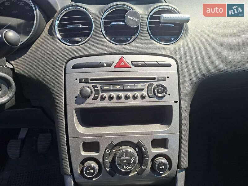 Універсал Peugeot 308 2010 в Львові