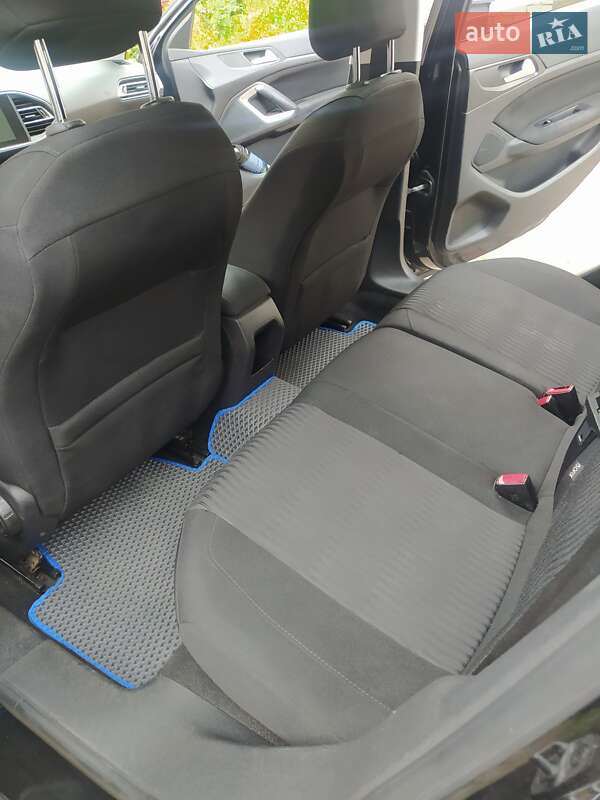 Універсал Peugeot 308 2014 в Луцьку