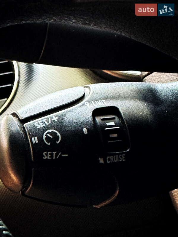 Универсал Peugeot 308 2012 в Лубнах