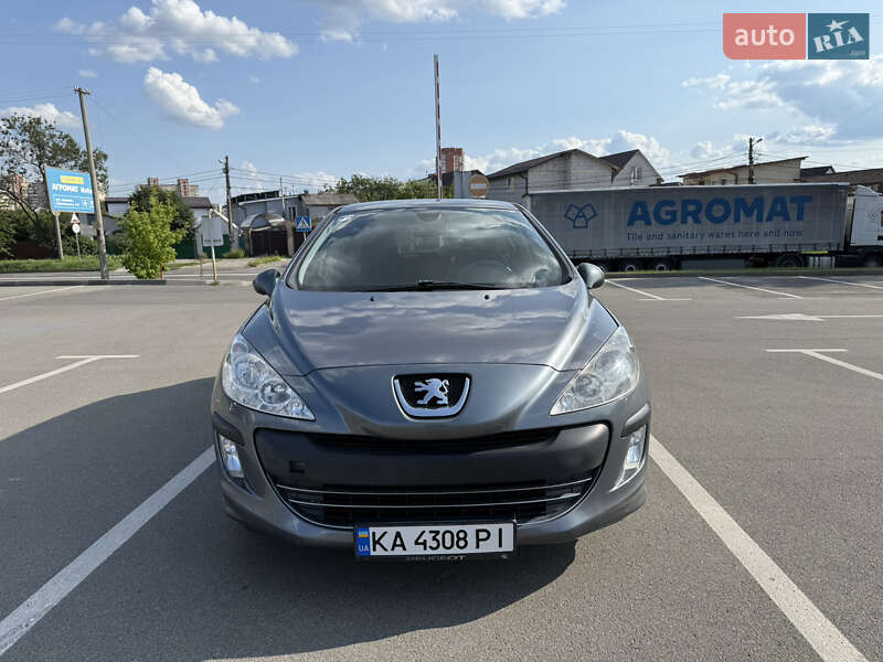 Peugeot 308 2010