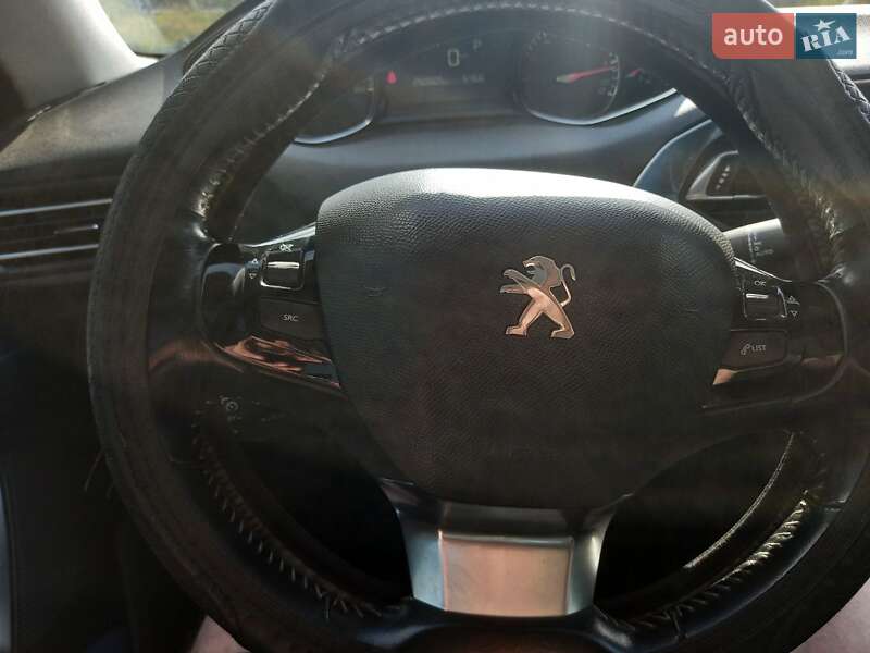 Універсал Peugeot 308 2016 в Чернігові