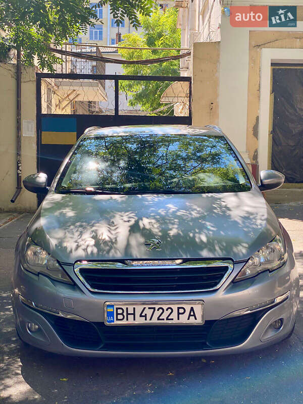 Peugeot 308 2016