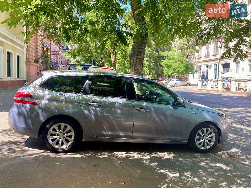 Универсал Peugeot 308 2016 в Одессе фото 4 Универсал Peugeot 308 2016 в Одессе