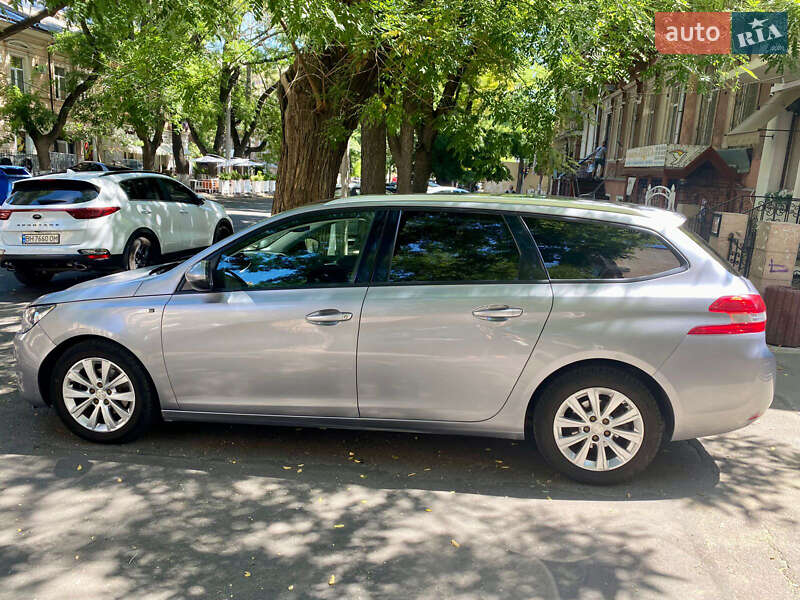 Универсал Peugeot 308 2016 в Одессе фото 8 Универсал Peugeot 308 2016 в Одессе
