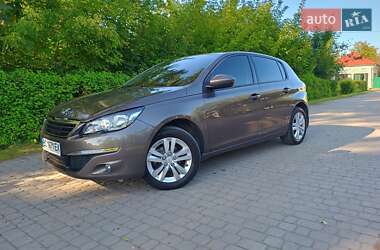 Хэтчбек Peugeot 308 2014 в Городке