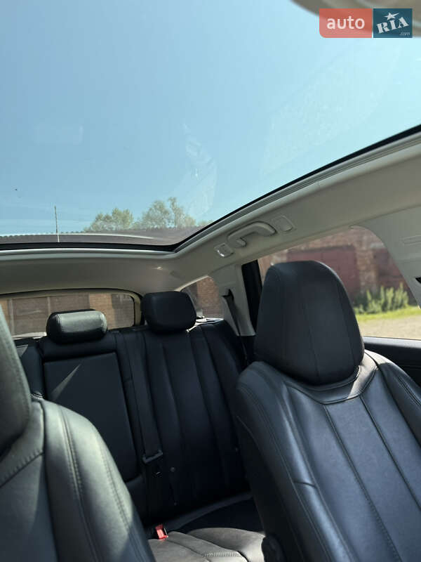 Універсал Peugeot 308 2015 в Жидачові