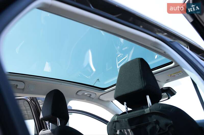 Универсал Peugeot 308 2015 в Брошневе-Осаде