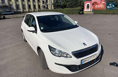 Хетчбек Peugeot 308 2015 в Дніпрі
