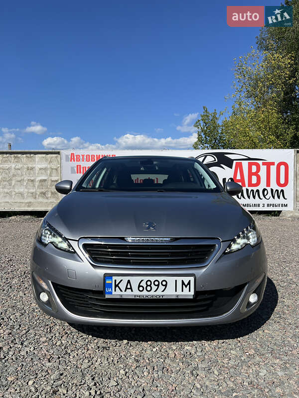 Peugeot 308 2016