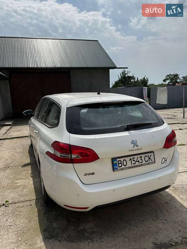 Универсал Peugeot 308 2014 в Тернополе