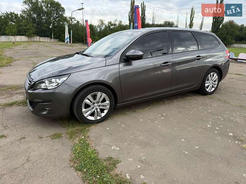 Універсал Peugeot 308 2016 в Ладижині