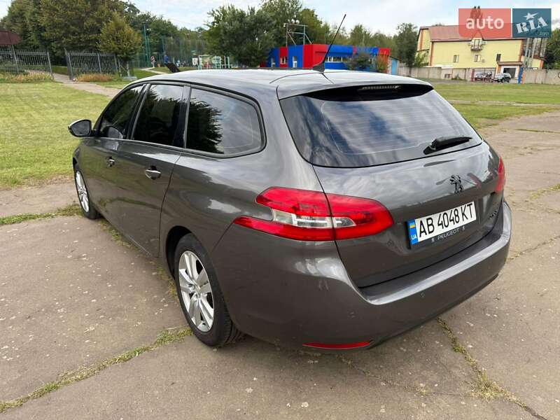 Універсал Peugeot 308 2016 в Ладижині