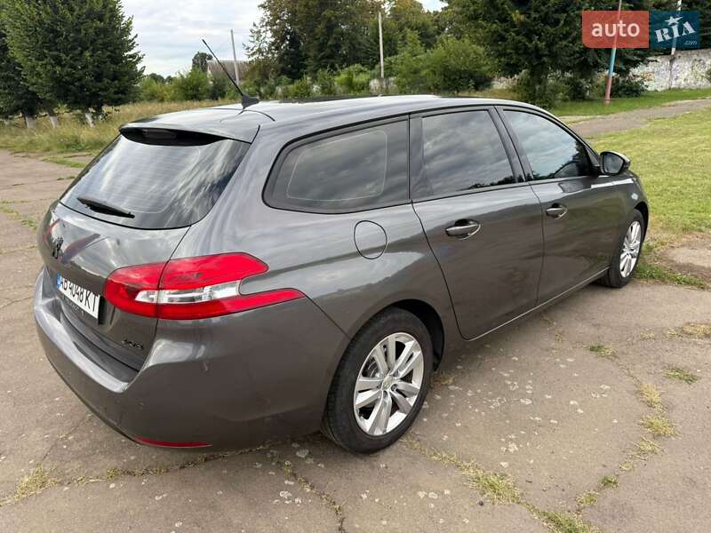 Універсал Peugeot 308 2016 в Ладижині