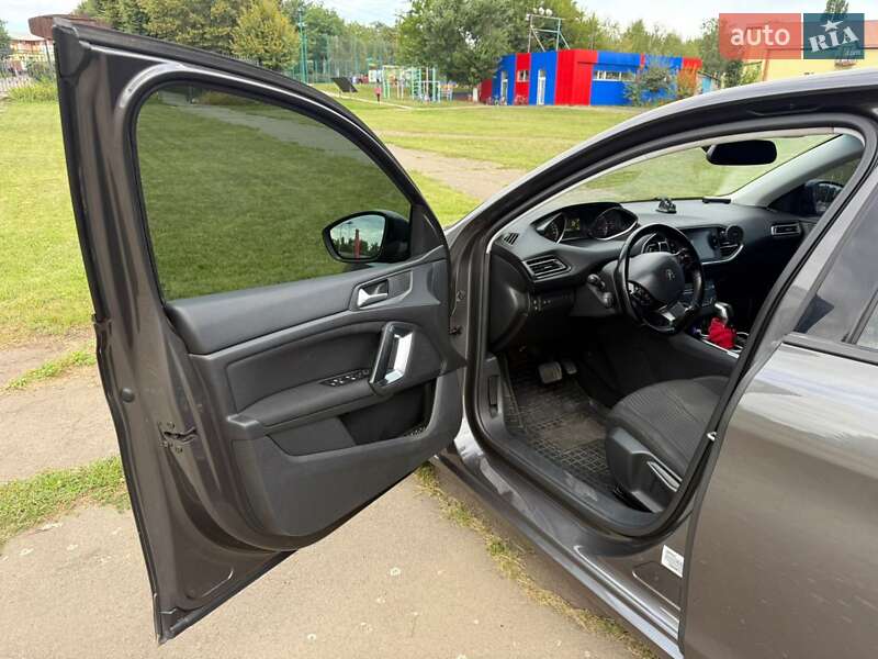 Універсал Peugeot 308 2016 в Ладижині