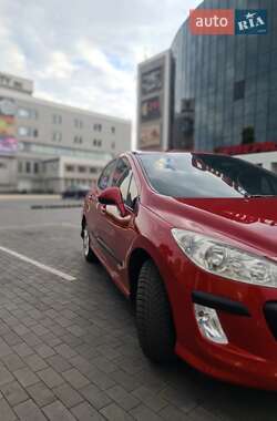Хетчбек Peugeot 308 2008 в Кам'янському