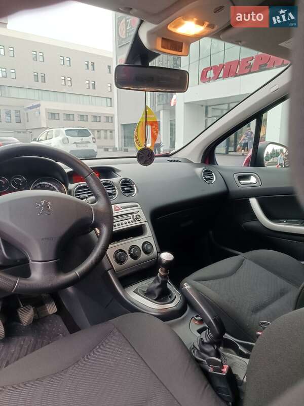 Хетчбек Peugeot 308 2008 в Кам'янському фото 11 Хетчбек Peugeot 308 2008 в Кам'янському