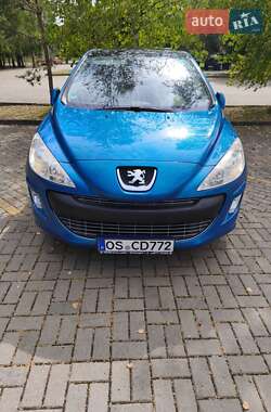 Хэтчбек Peugeot 308 2008 в 