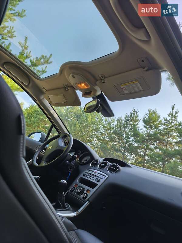 Хетчбек Peugeot 308 2008 в Дрогобичі