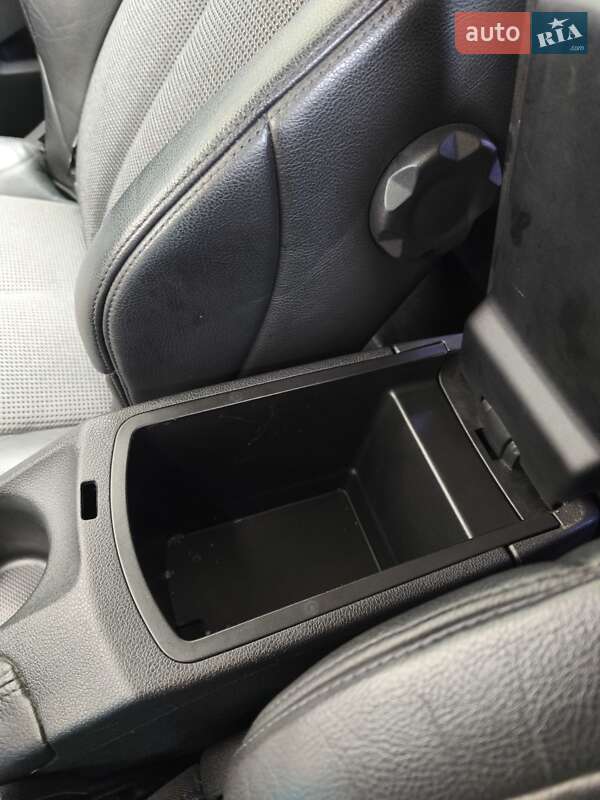 Хетчбек Peugeot 308 2008 в Дрогобичі